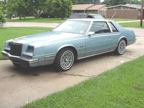 Vintage 1983 chrysler imperial 2-dr h/t running 66,000 miles