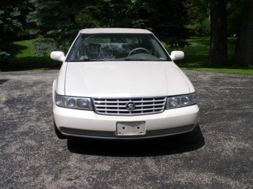 2000 cadillac seville sls sedan 4-door 4.6l