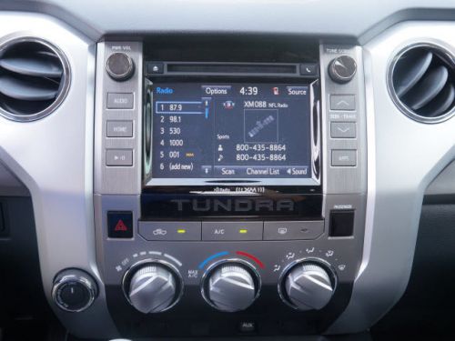 2014 toyota tundra sr5