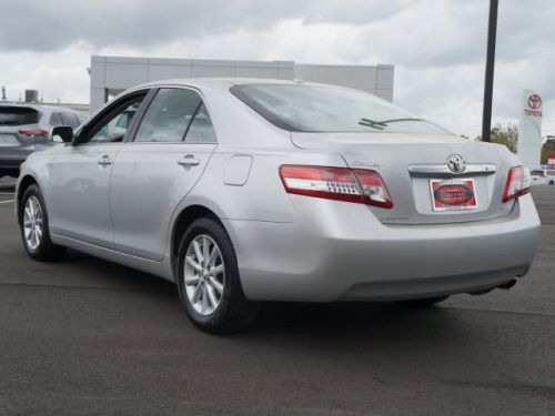 2011 toyota camry xle