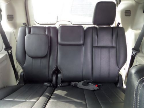 2012 Chrysler Town & Country Touring, US $19,995.00, image 11