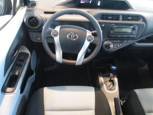 2014 Toyota Prius c Two, US $21,353.00, image 5