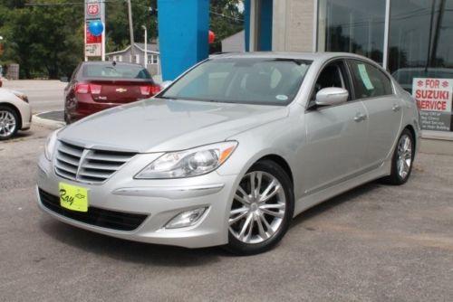 12 genesis sedan factory nav leather sunroof keyless ignition clean carfax