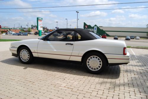 1993 Cadillac Allante - 24K Miles - Like New -  One Owner - Florida Car - Video, image 8
