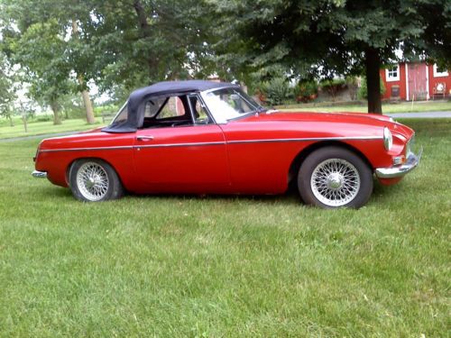 1967 Red MGB Overdrive Roadster, image 6