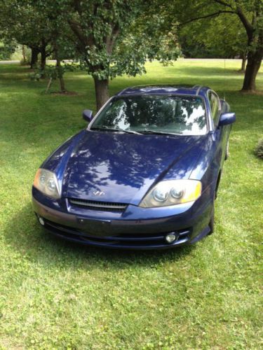 2003 hyundai tiburon gt coupe 2-door 2.7l