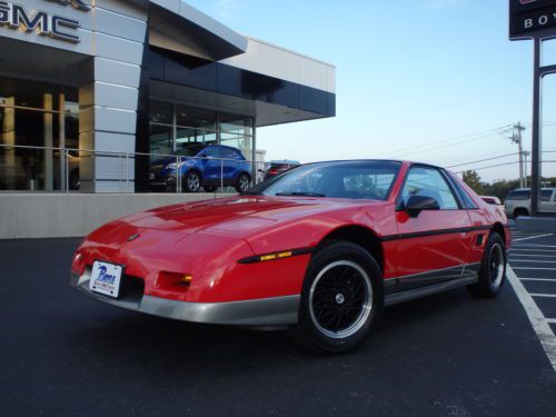 1985 pontiac fiero gt coupe 2-door 2.8l