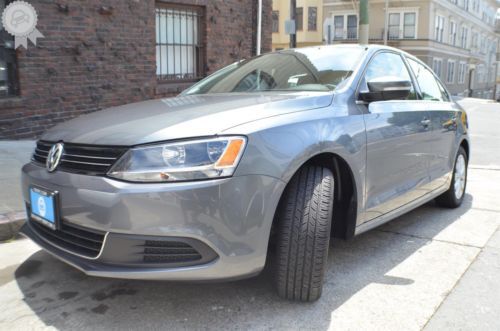 2013  volkswagen jetta se pzev 4dr sedan w/convenience