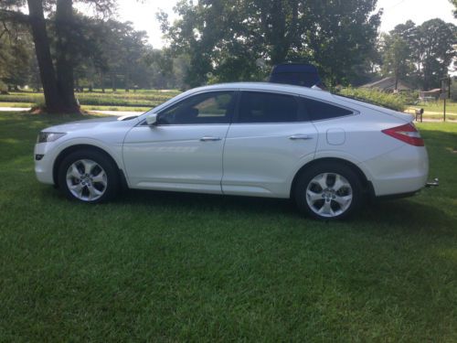 2011 honda accord crosstour ex-l w/ navigation fully loaded