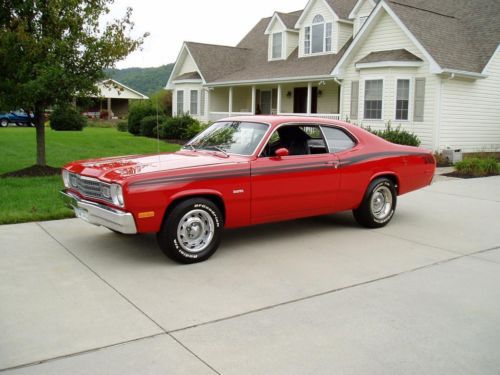 1973 plymouth duster .. numbers matching 340 .. fuel injection .. must see..