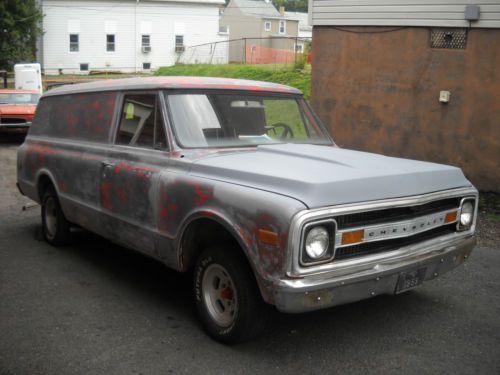 1969 chevy panel truck cattle truck blazer suburban