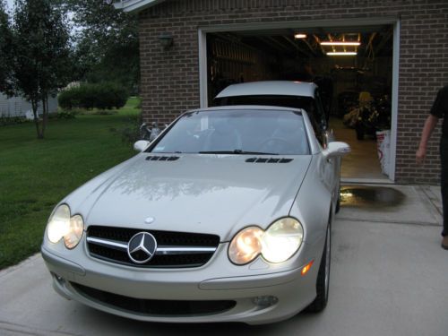 2003 Mercedes-Benz SL500 Base Convertible 2-Door 5.0L, image 3
