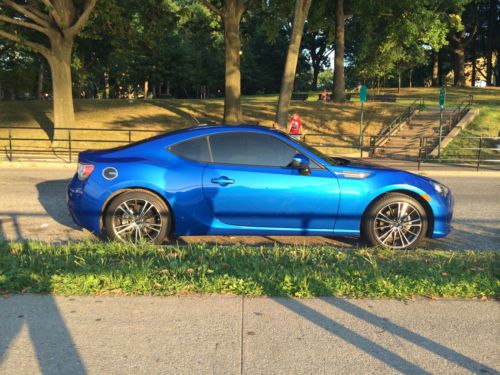 2013 subaru brz premium: blue, like-new, coupe