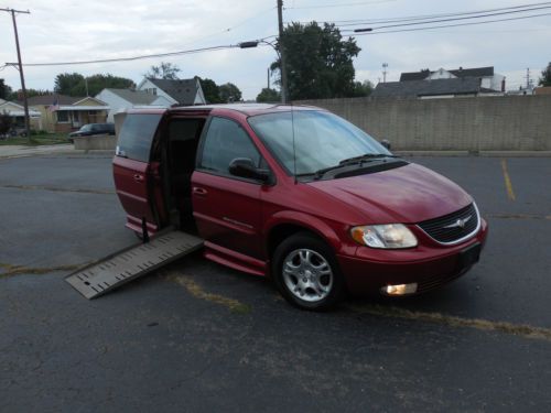 2001 dodge grand caravan sport / handicap van full power