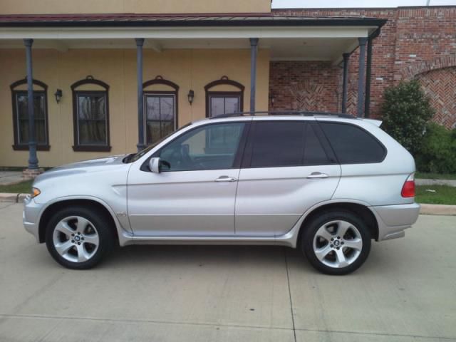 Bmw x5 4.4i sport utility 4-door