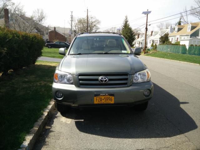 Toyota highlander v6 4wd