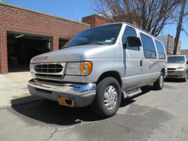 Ford e-series van e150