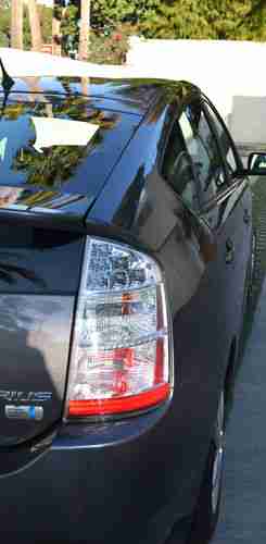 2008 Toyota Prius Touring- LOW MILES!, image 3