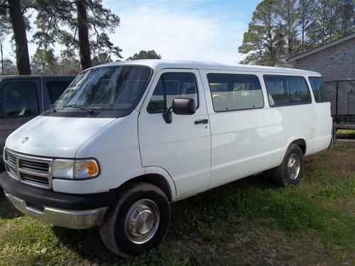 Reduced! 1997 dodge ram 3500 van 5.2l, v8, extend 15 pssngr van! church van!