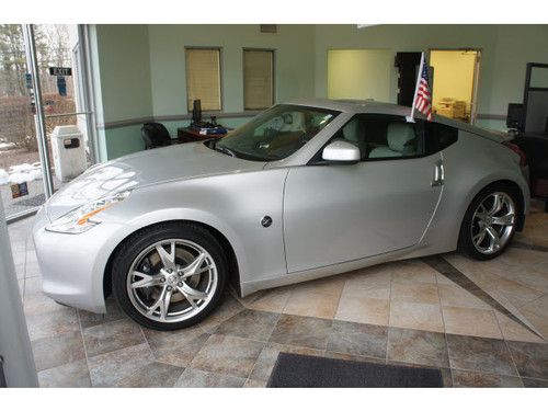 2012 nissan 370z