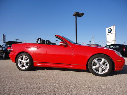 Magma red/charcoal leather/calyptus wood - slk320 **bmwofpeoria** ht'dseats/auto