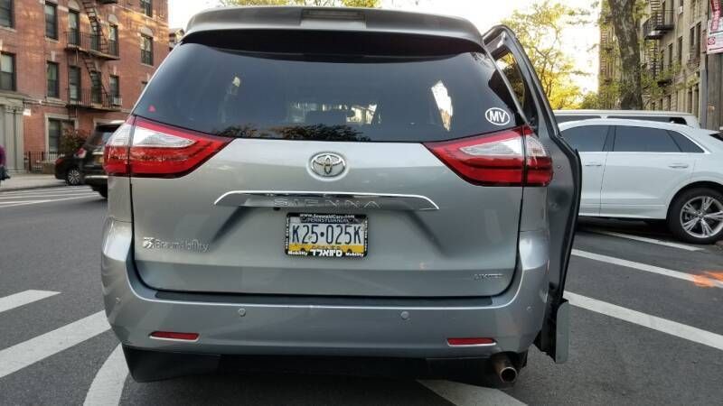 2016 Toyota Sienna Limited Braunability Wheelchair Mobility Van W/ 27K Miles $33,333, US $33,333.00, image 5