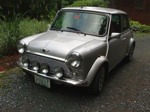 1974 classic mini sportspack lhd