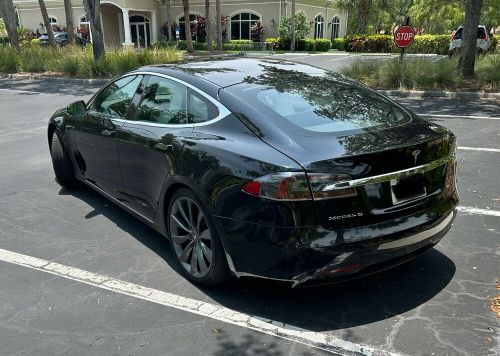 2017 tesla model s