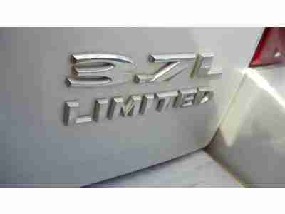 Nice SUV Leather Seats Low Reserve, image 11