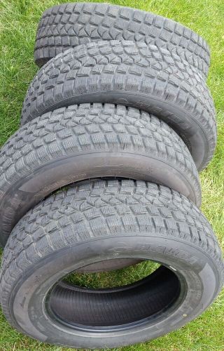 2007 saturn hybrid suv + winter tires 148k km + custom paint