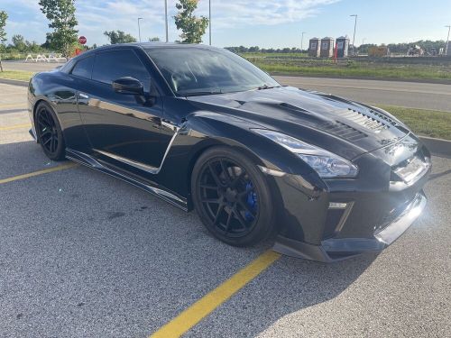 2016 nissan gt-r premium