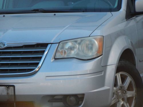 2009 Chrysler Town and Country Touring 4dr Mini Van, US $9,995.00, image 2