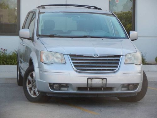 2009 Chrysler Town and Country Touring 4dr Mini Van, US $9,995.00, image 3
