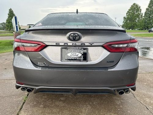 2021 toyota camry xse