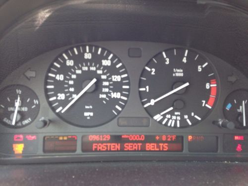Bmw x5 4.4l. low milles