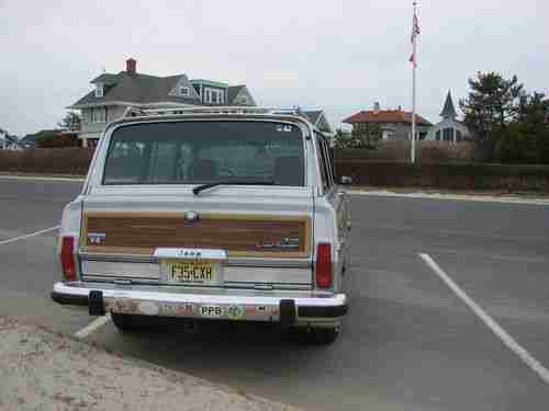 1989 Jeep Grand Wagoneer Base Sport Utility 4-Door 5.9L *****NO RESERVE*****, image 6