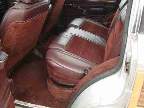 1989 Jeep Grand Wagoneer Base Sport Utility 4-Door 5.9L *****NO RESERVE*****, image 18