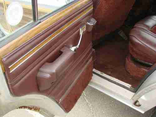 1989 Jeep Grand Wagoneer Base Sport Utility 4-Door 5.9L *****NO RESERVE*****, image 19