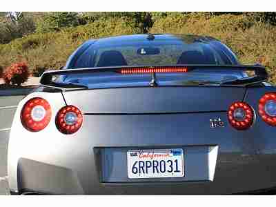 Like NEW 2012 GT-R with LOW miles, image 15