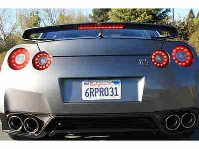 Like NEW 2012 GT-R with LOW miles, image 17