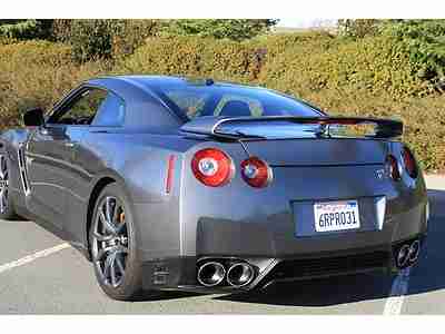 Like NEW 2012 GT-R with LOW miles, image 18