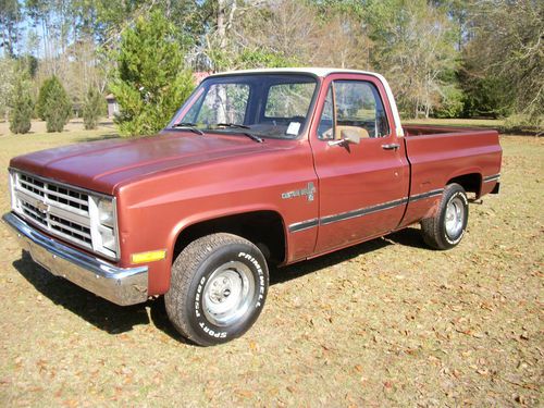1986 chevy truck short  bed  c 10