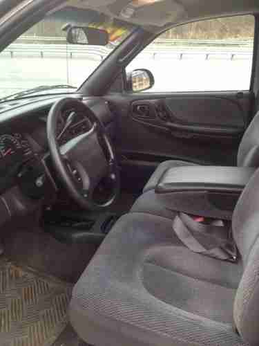 Low Milage 1999 Dodge Dakota SLT Club Cab 4x4 Pickup, image 4