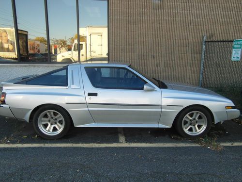 Mitsubishi starion turbo