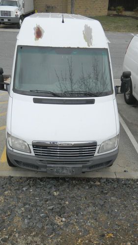 2005 freightliner sprinter  repair or parts  no reserve