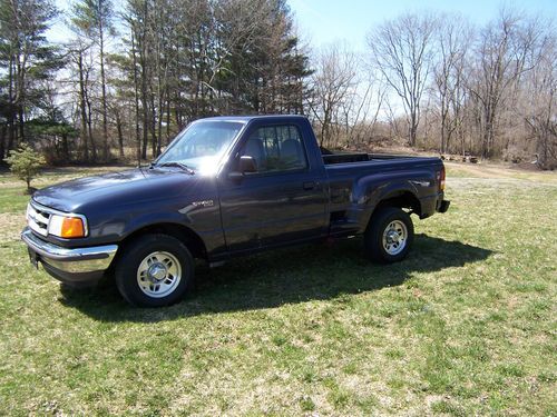 1996 ford ranger xlt standard cab pickup 2-door 2.3l 56,000 miles new paint