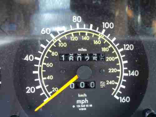 1993 Mercedes-Benz 300E Base Sedan 4-Door 3.2L, NO RESERVE, image 3