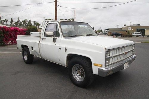 1981 chevrolet custom deluxe c/k 20 regular cab 2wd 8 cylinder no reserve