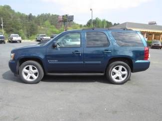 2007 tahoe ltz rare color excellent condition navigation dvd sunroof loaded bid!