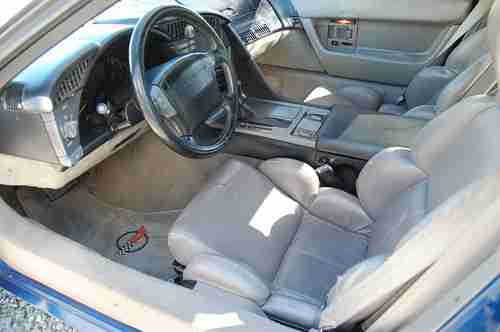 1990 Chevrolet Corvette Base Convertible 2-Door 5.7L, image 2